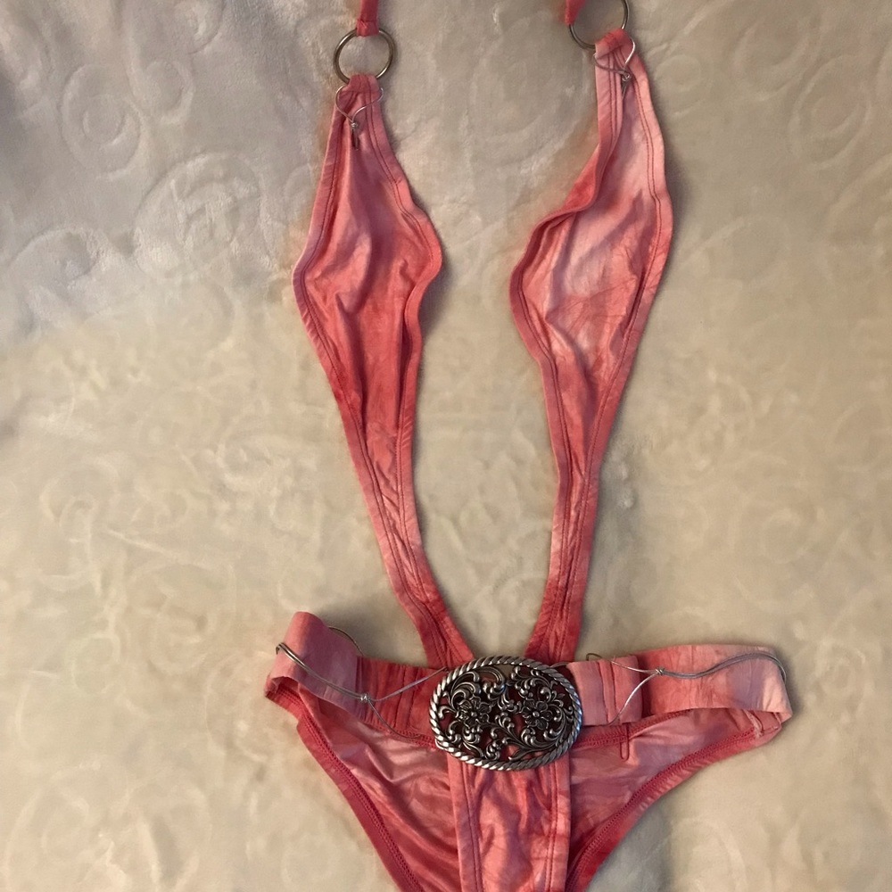 Colleen Kelly designs. Pink monokini.